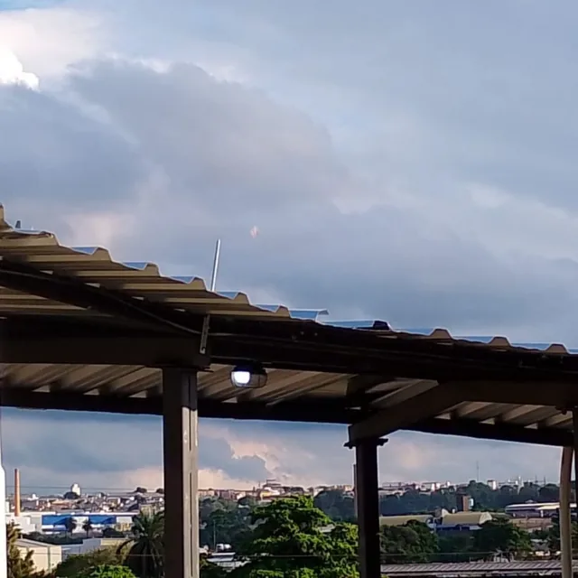 Iluminação de acesso e SPDA
